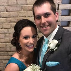 Meet your Posher, An knee